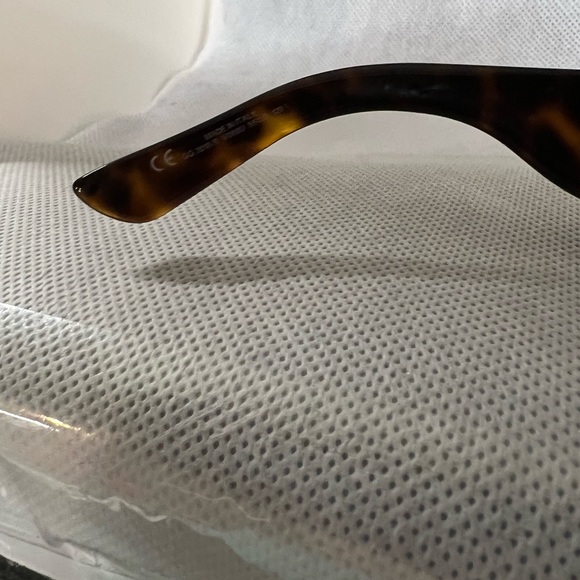 Rare Gucci sunglasses - Picture 3 of 3